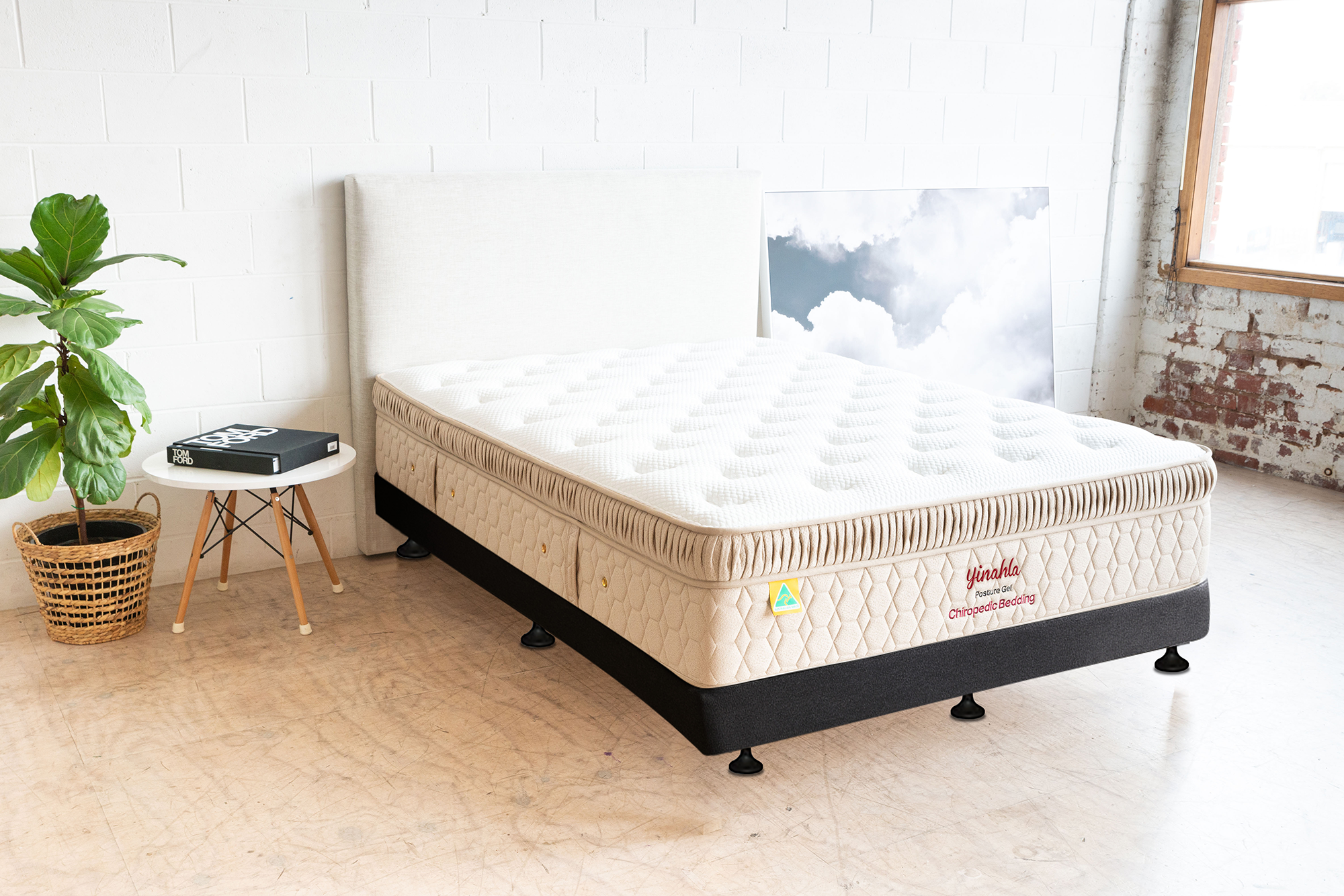 Yinahla Posture Cloud Gel Mattress & Bed Base Ensemble
